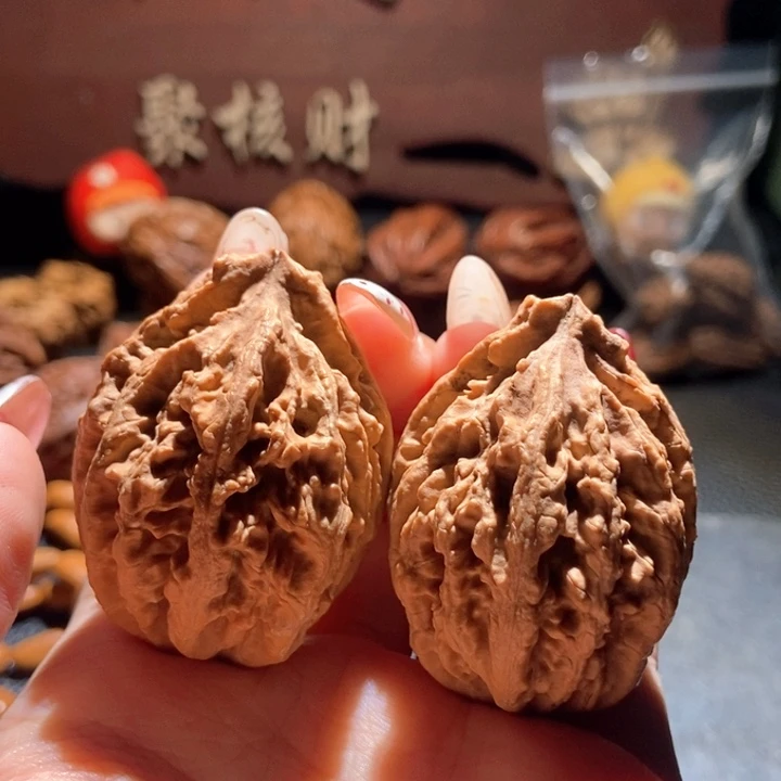 文玩核桃吊坠聚核财婉楸36