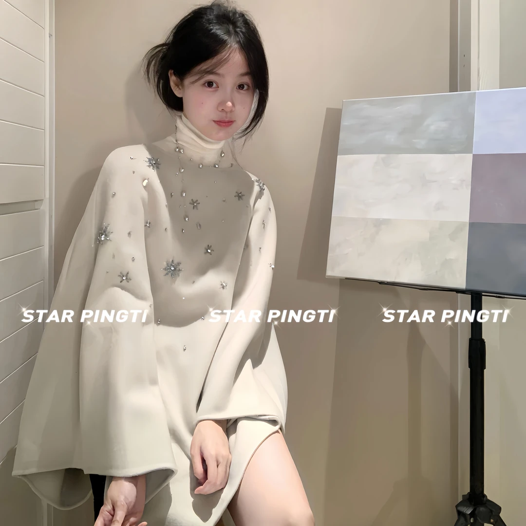 小香风毛呢外套女秋冬季新款轻奢名媛披风斗篷小个子短款灰色大衣
