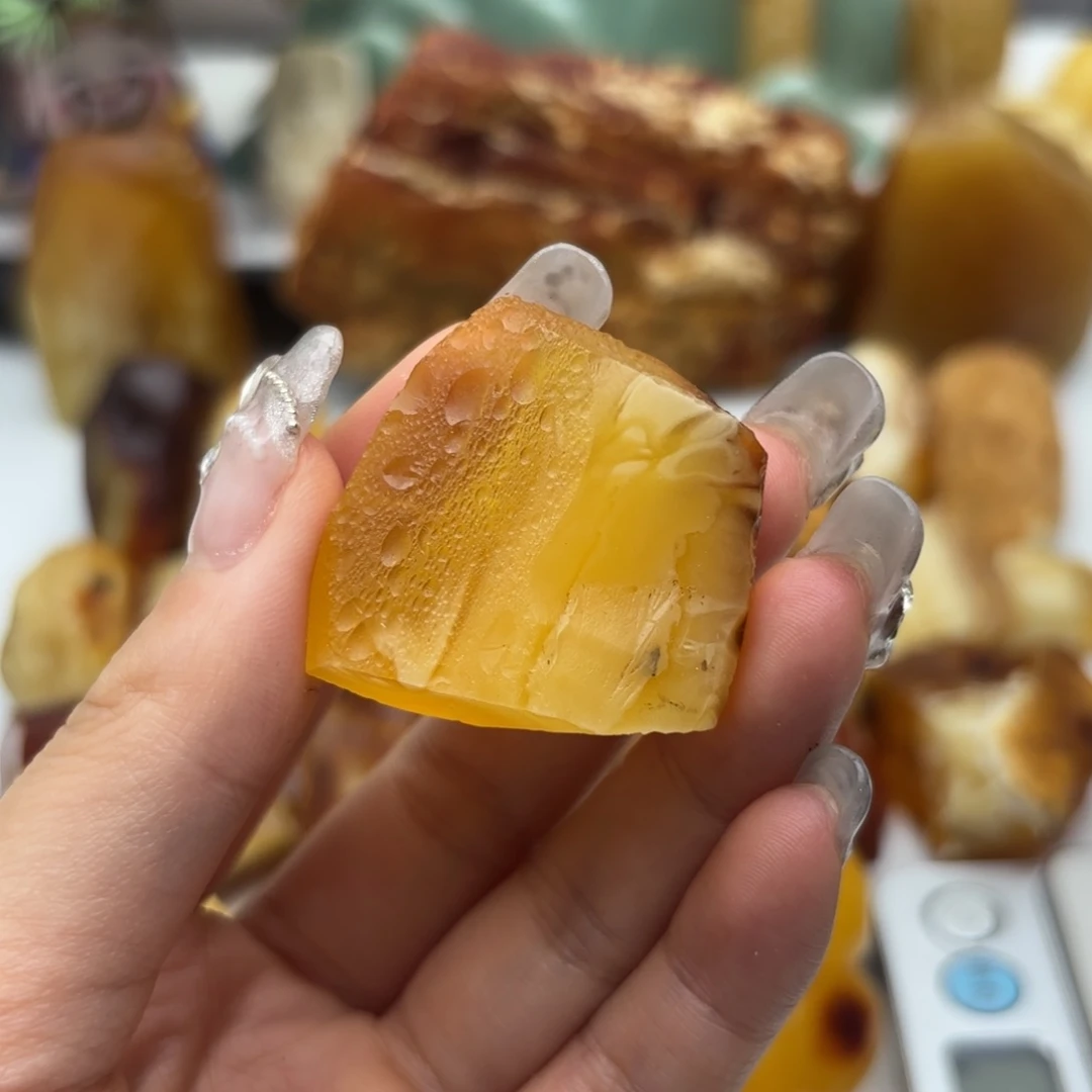 定制琥珀未镶嵌?**满