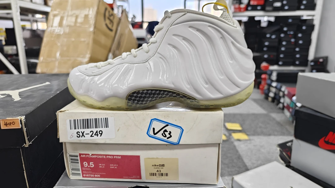 nike 白喷 43码 全新原盒 11.27 guai 53