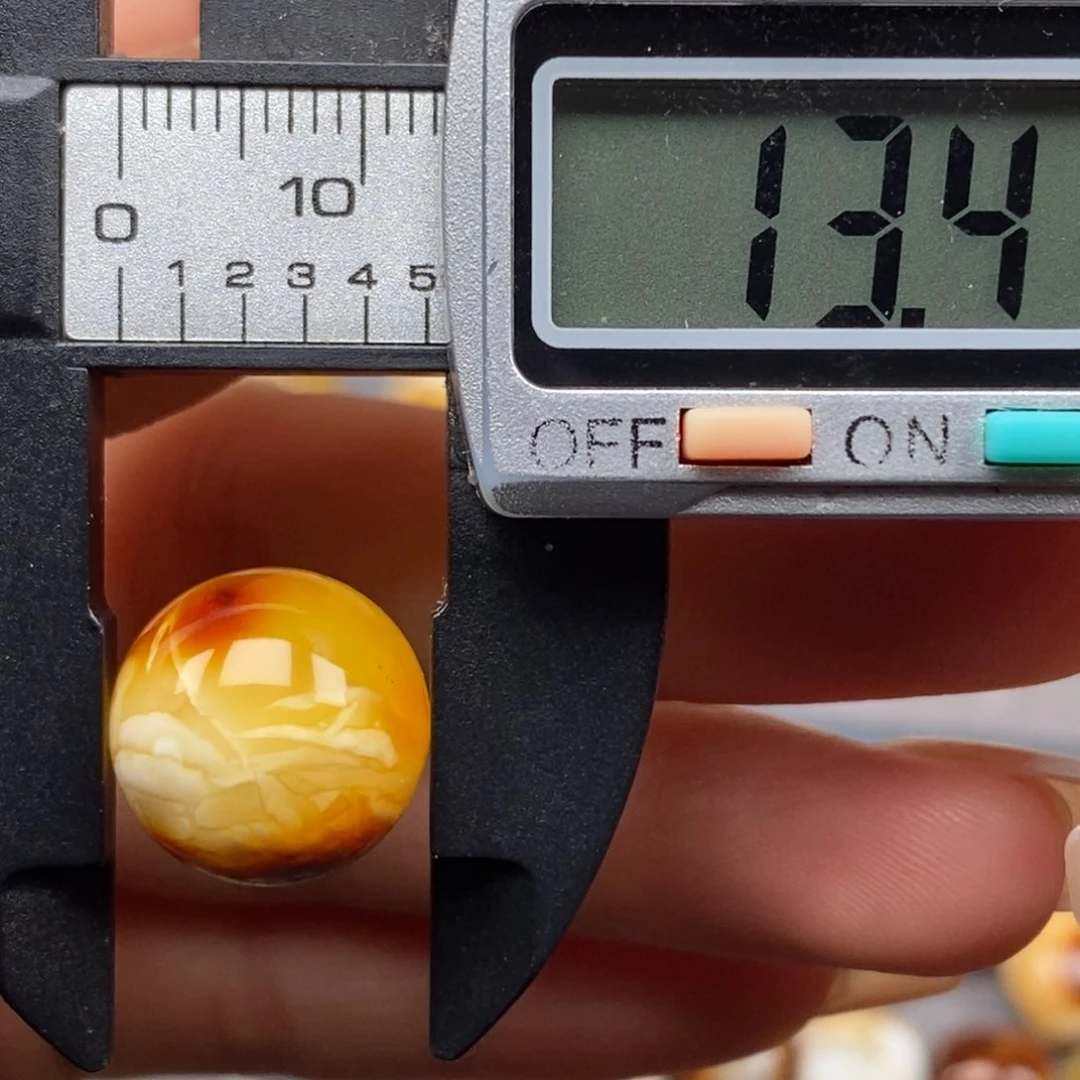 未镶嵌琥珀戒指圆珠