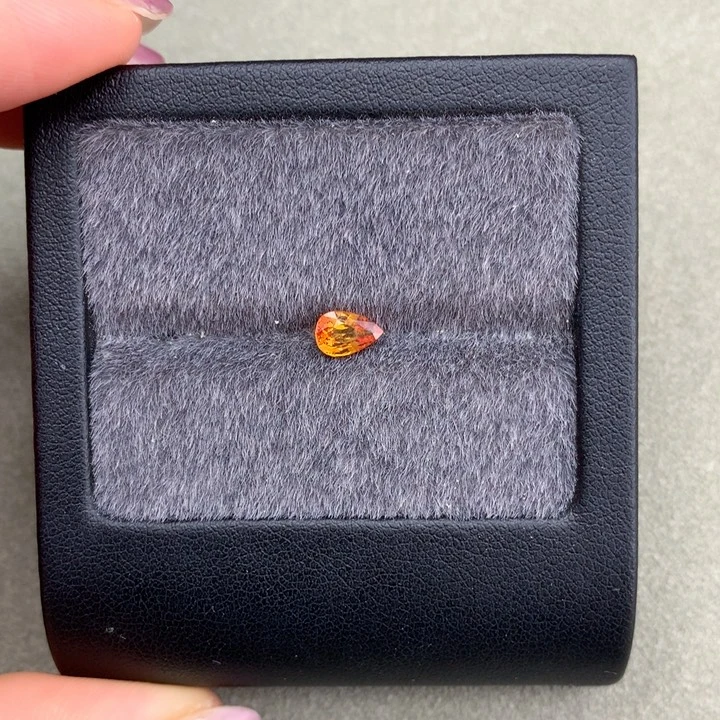 彩色蓝宝石裸石未镶嵌0.65c t