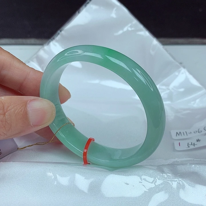 翡翠未镶嵌手镯54圈0065