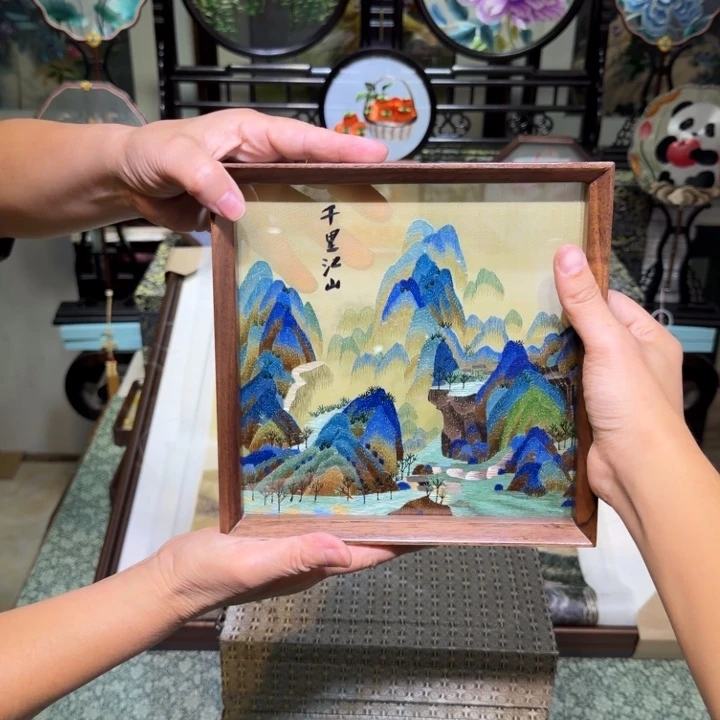 刺绣手工苏绣工艺制作技艺精湛