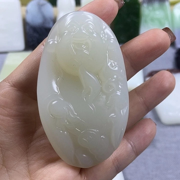 颈饰未镶嵌和田玉