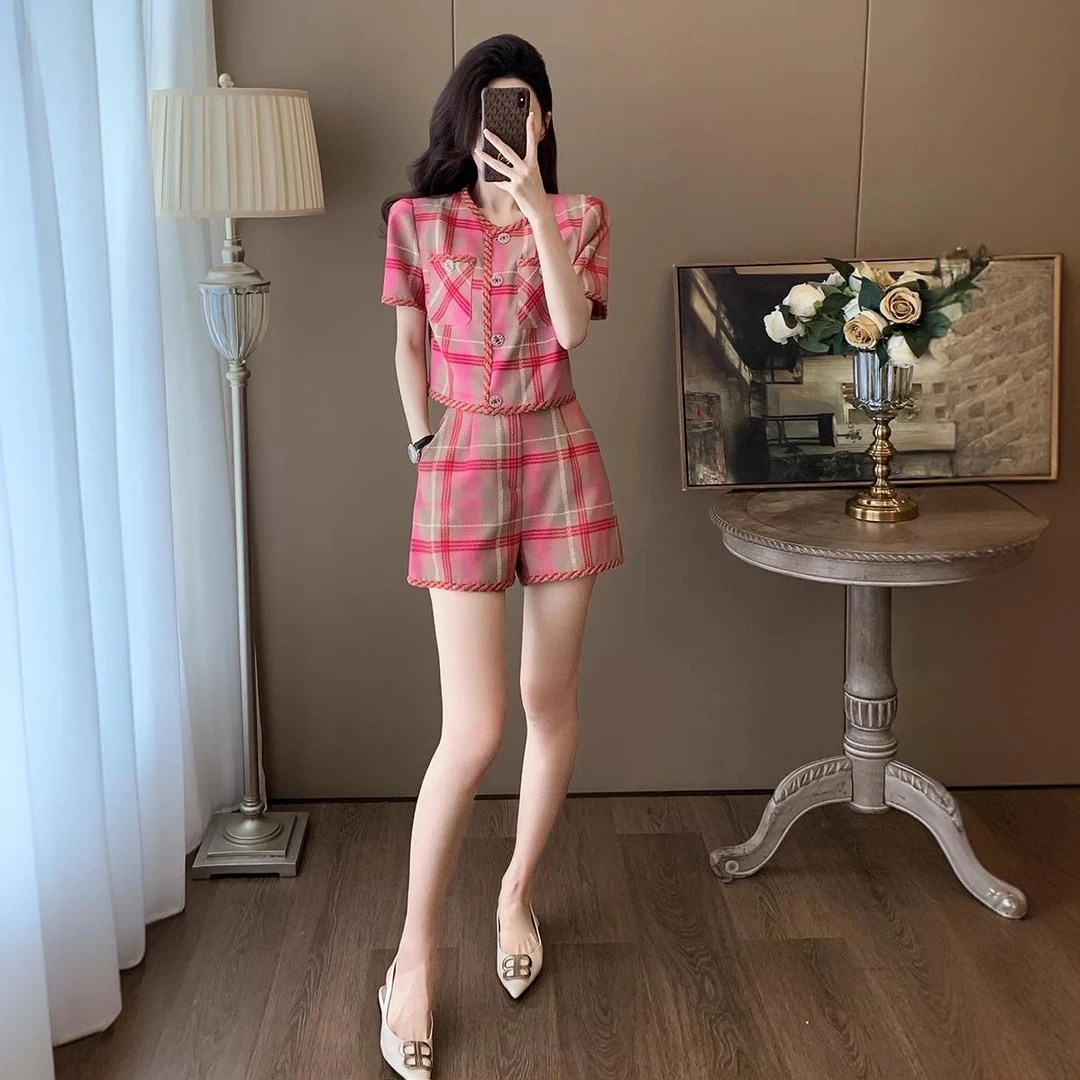 YY夏季酷飒拽姐炸街洋气时尚小香风套装女夏款高级感短裤两件套