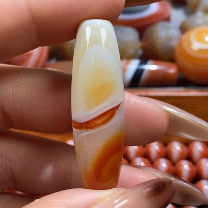 我***3玛瑙/玉髓未镶嵌颈饰