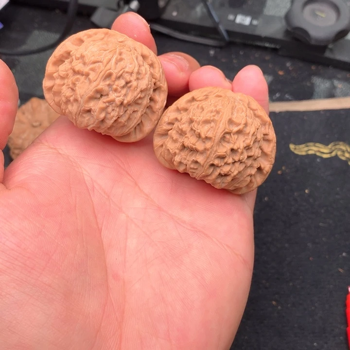 文玩核桃把件3号43全品白狮子