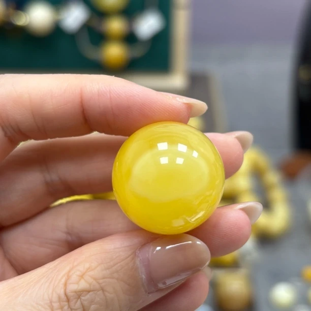 23.3mm 小妖珠宝天然原矿琥珀蜜蜡