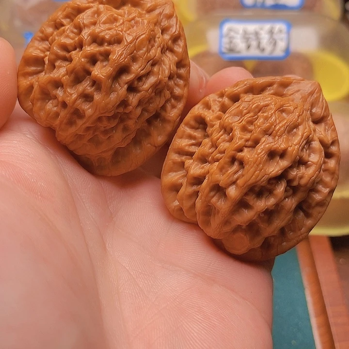 文玩核桃把件44粗筋无药金公子