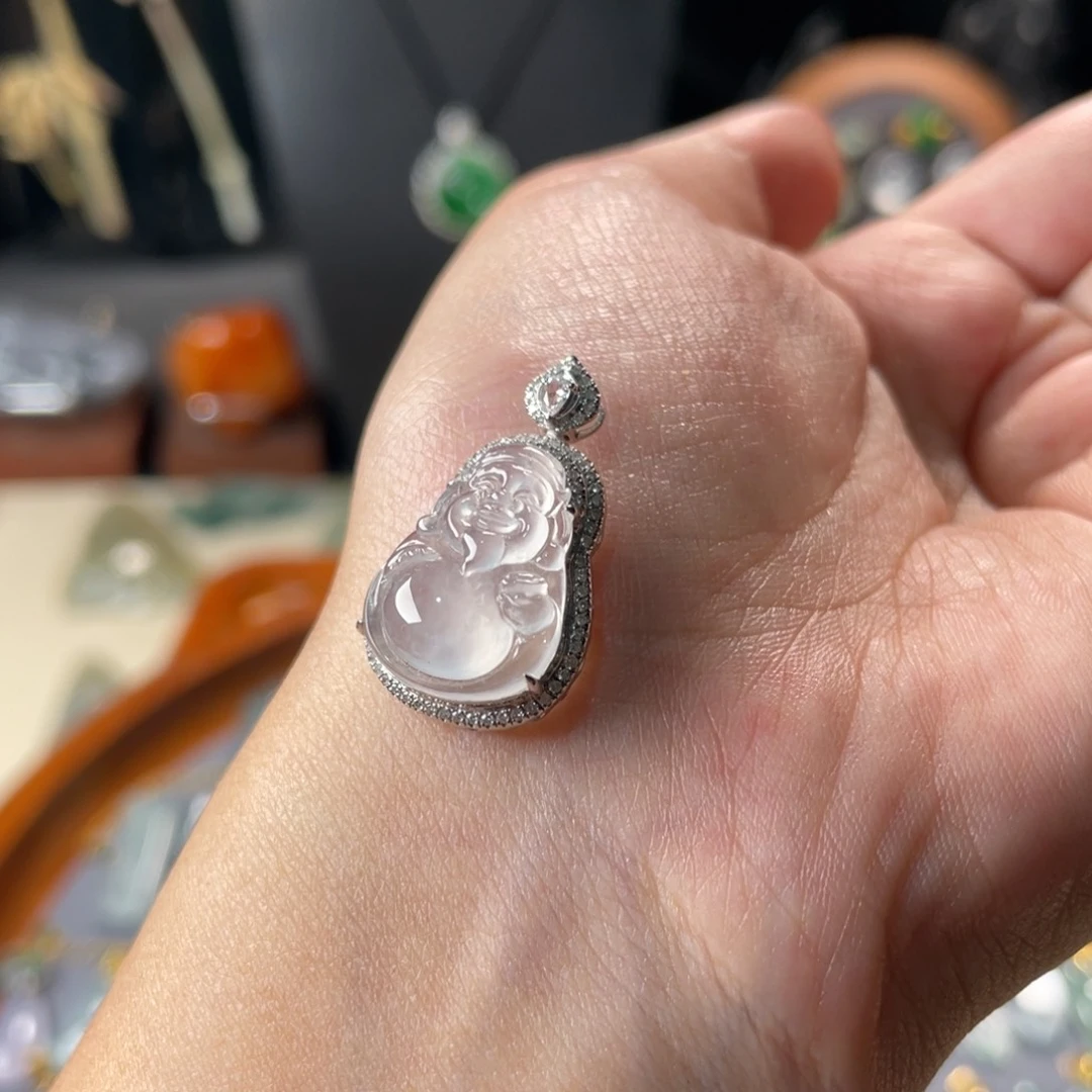 18K金镶嵌定制翡翠金****?吊坠