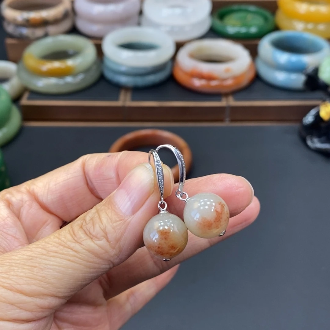 银S925镶嵌耳钩石英质玉