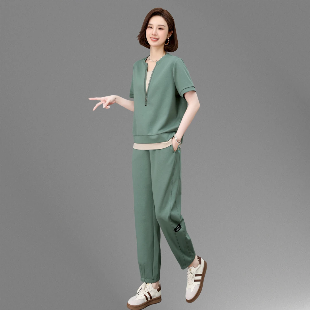 夏季薄款休闲运动套装女2025新款中年妈妈宽松大码短袖上衣两件套