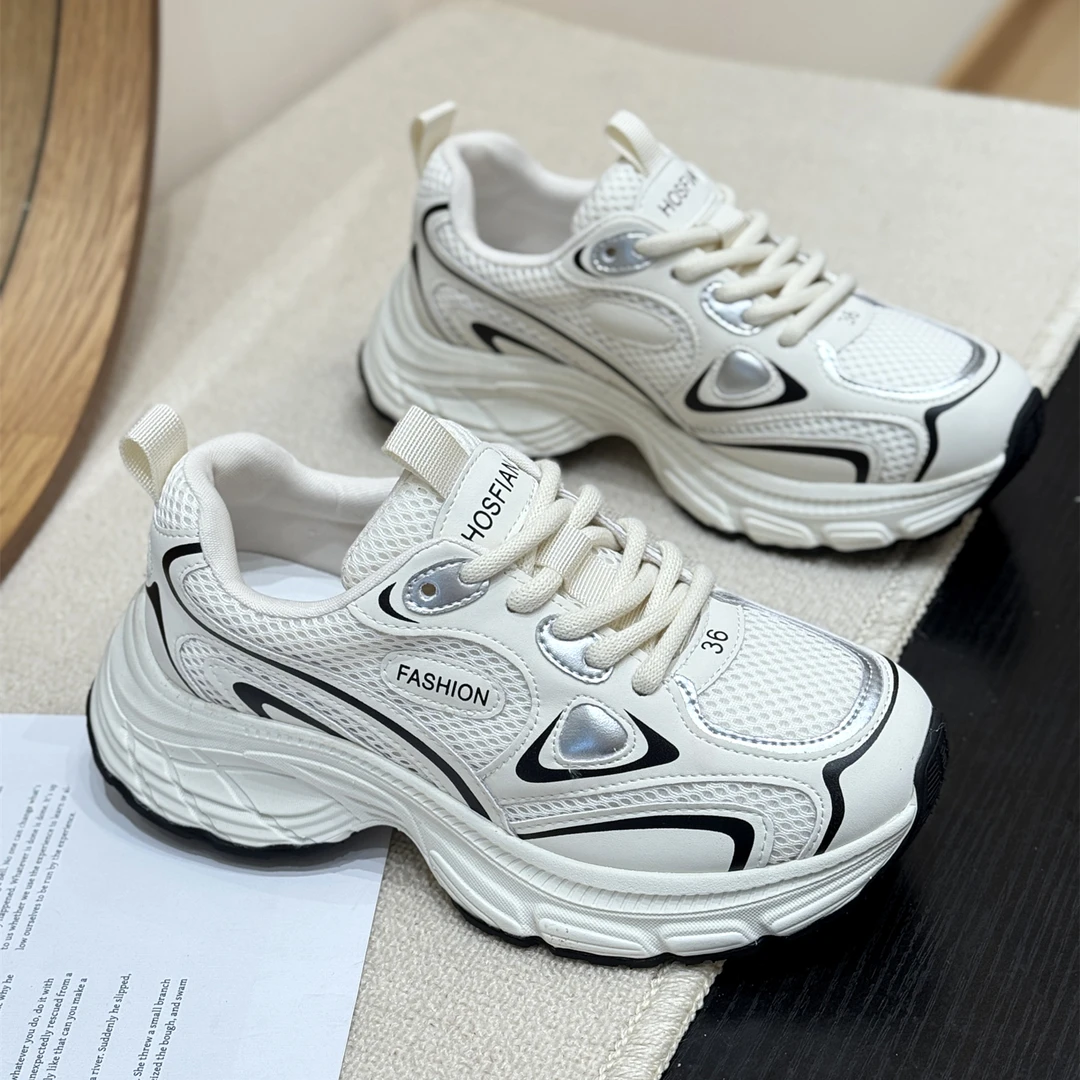 真皮港风时髦爆款百搭老爹鞋女2025新款秋时尚厚底轻便潮流休闲鞋