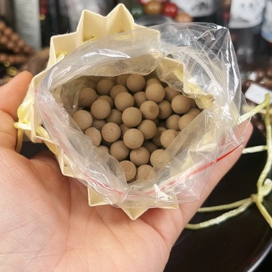 泥塑爱*雍正避暑香无孔瑕疵珠100克