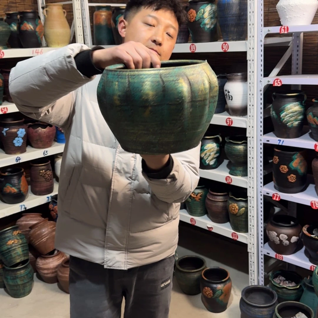 红陶红陶浮雕花盆炸炸炸