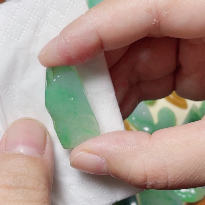 定制翡翠未镶嵌包工