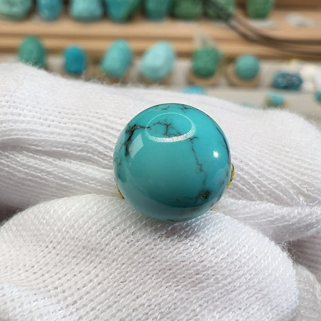 绿松石配饰未镶嵌