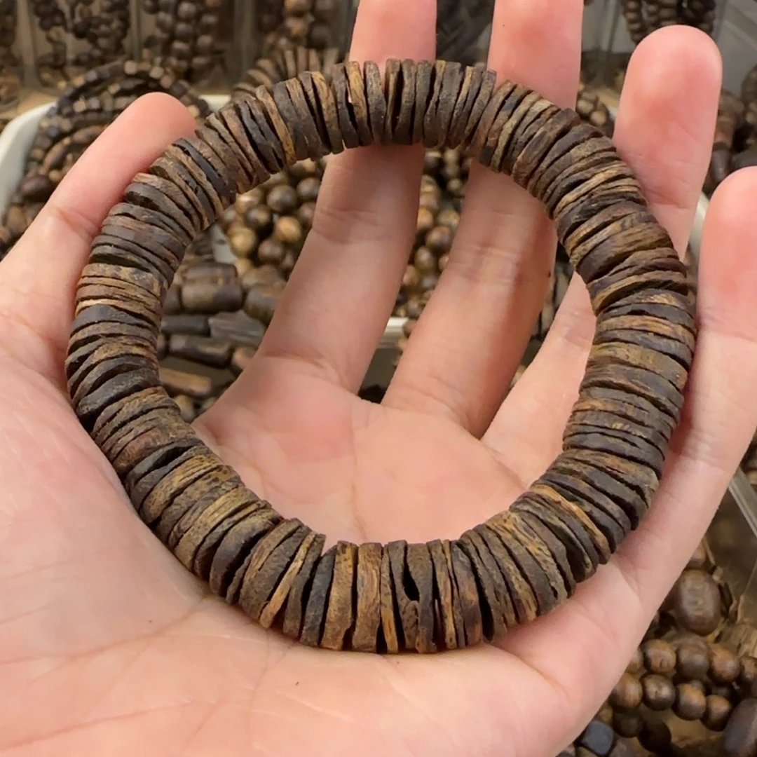 W****手串沉香奇楠手串15.5克卡1.2