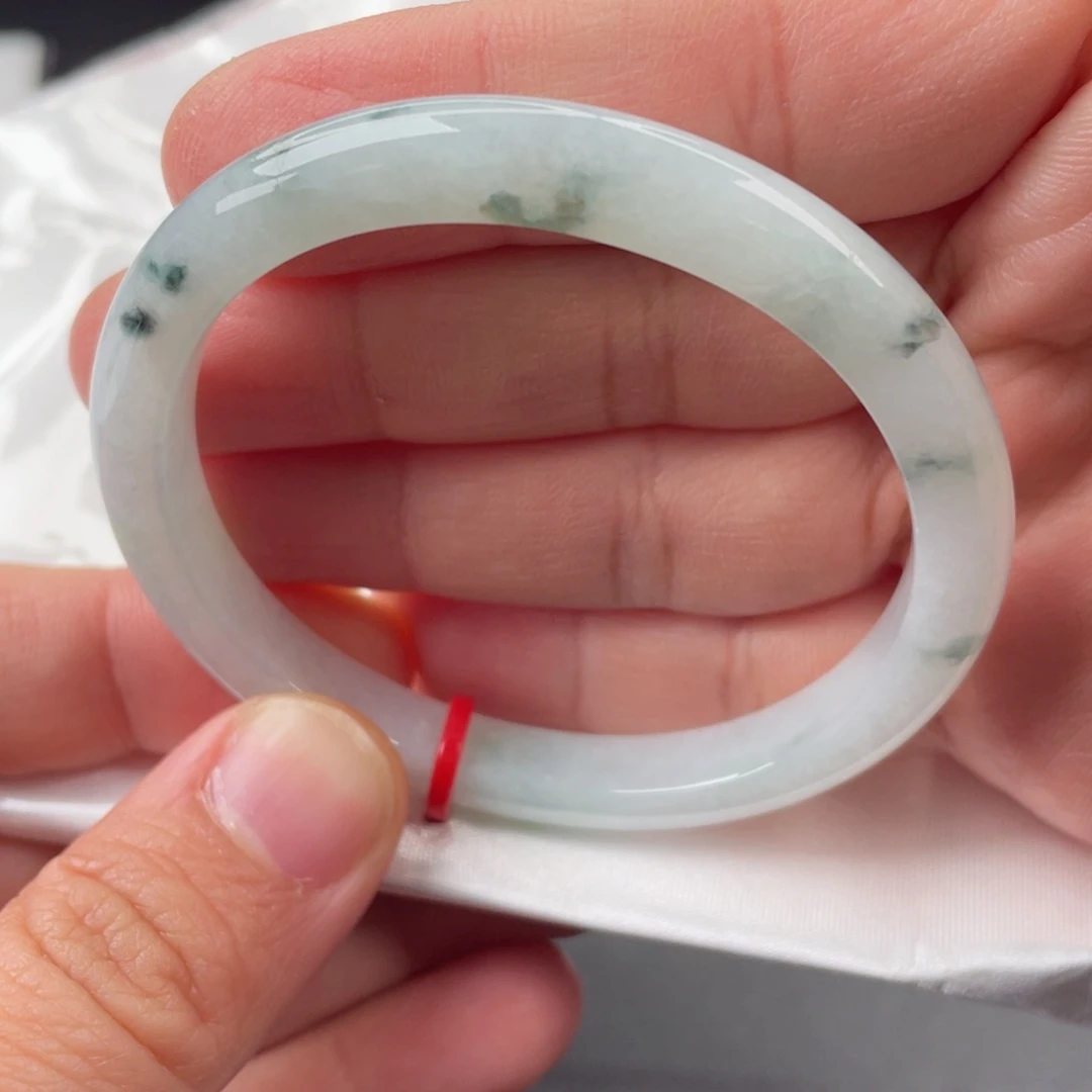 翡翠手镯未镶嵌51.5圈口贵妃