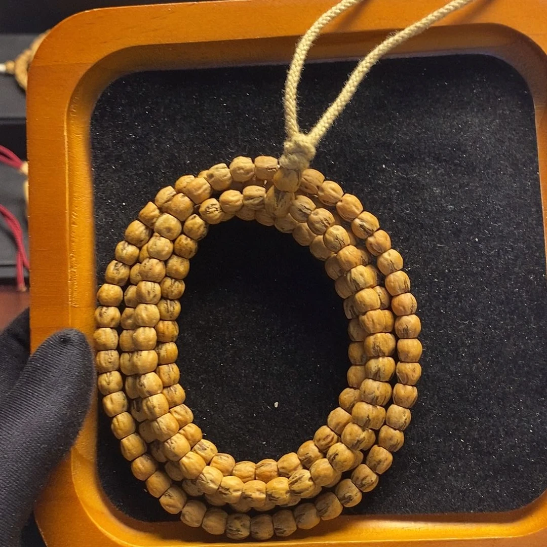 6***.柏香籽/百香籽吊坠