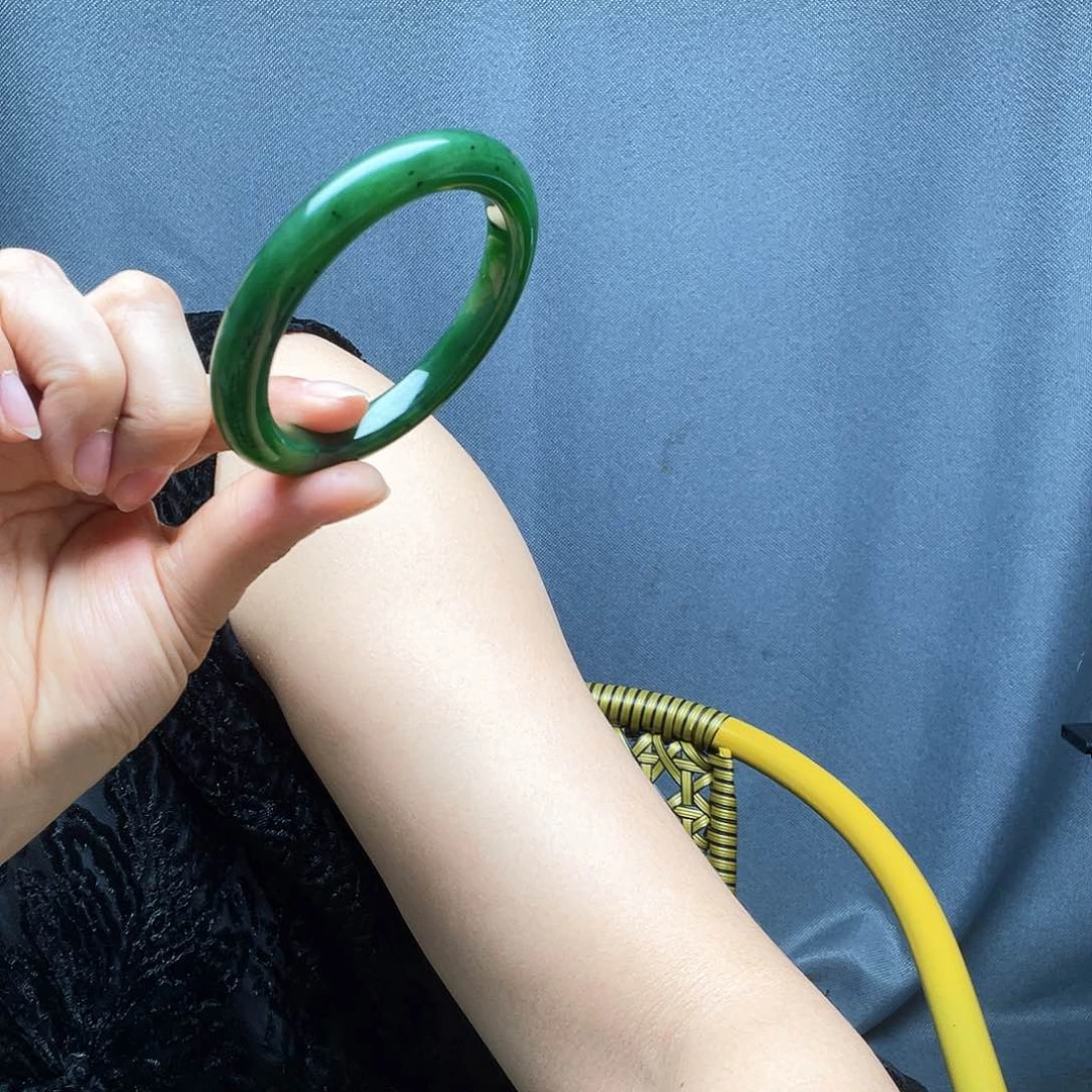 和田玉手镯未镶嵌M*y