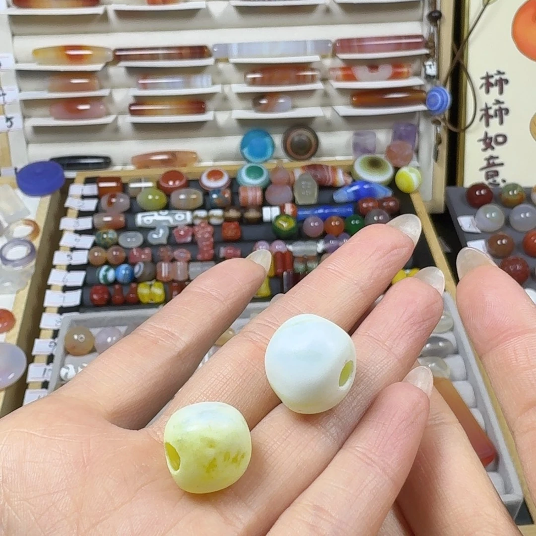 ****爱玛瑙/玉髓未镶嵌天然玛瑙