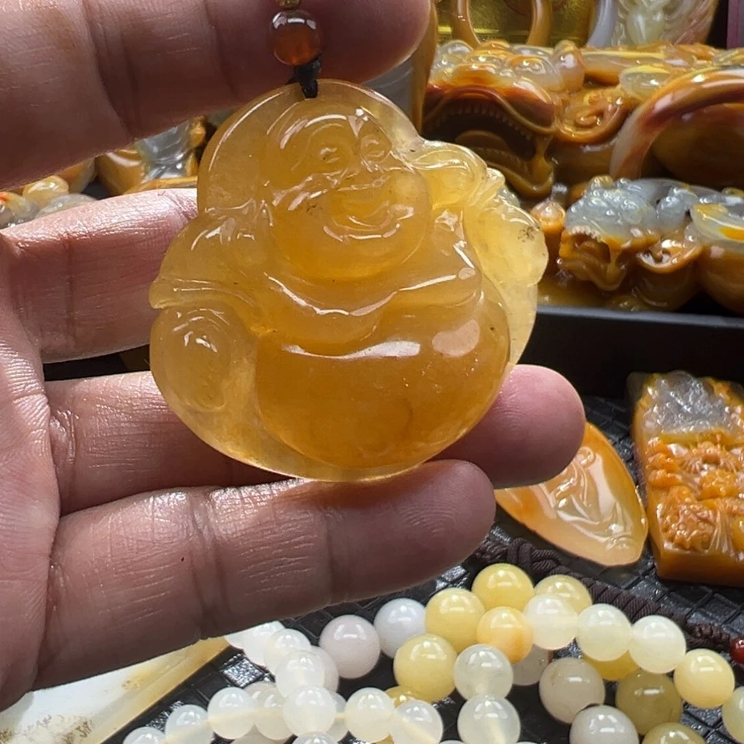 石英质玉未镶嵌颈饰