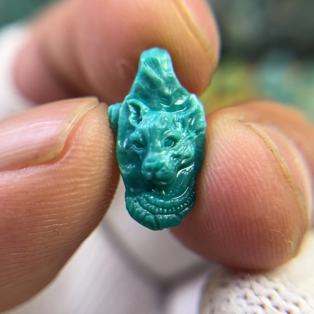 绿松石配饰未镶嵌