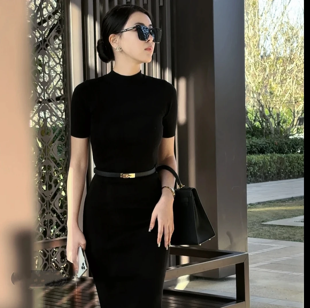 针织短袖修身包臀连衣裙女2025夏季新款法式气质御姐高级感裙子