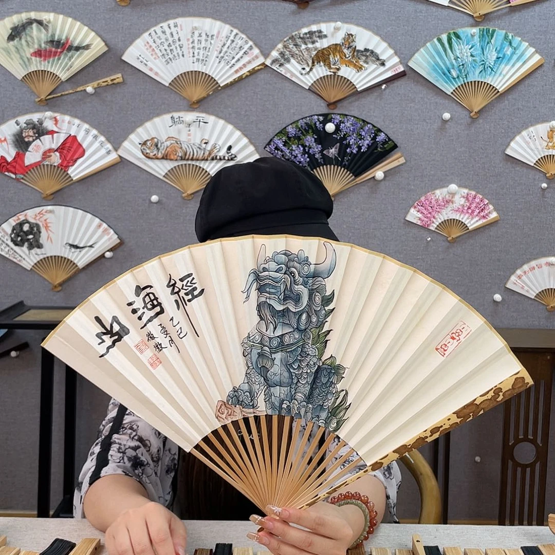 国画95寸梅妃-纯手绘-文玩扇骨（默认粘好）