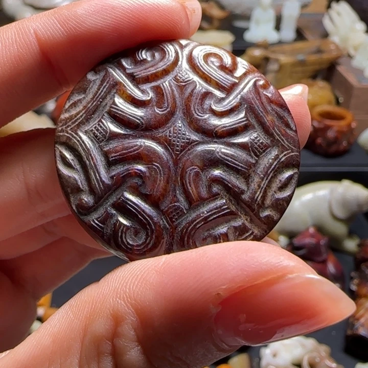 和田玉未镶嵌挂件风***来