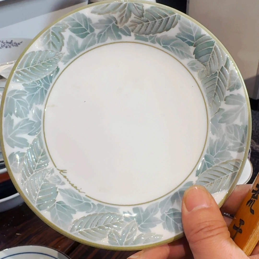 琴***子默认微瑕不退不换