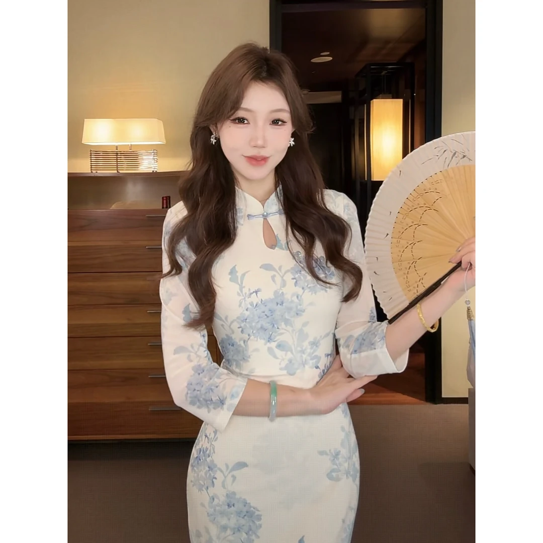 凌茜恣禾【清风愿】国风新中式杏色兰花裙温婉优雅收腰显瘦旗袍裙子