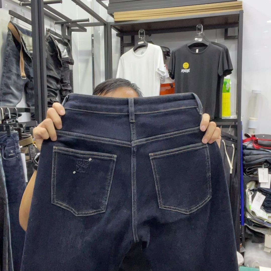 33码68236款牛仔裤