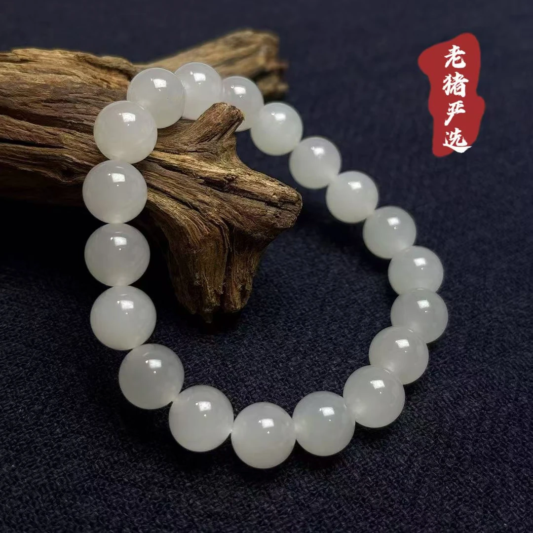 《铁头老猪》HC093天然和田玉白玉圆珠手串约10mm多样性发其一