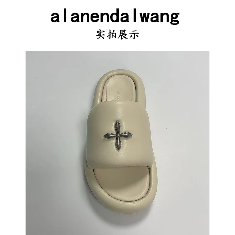 【老周手工女鞋】新款休闲复古金属扣时尚百搭牛奶白一字拖女潮流