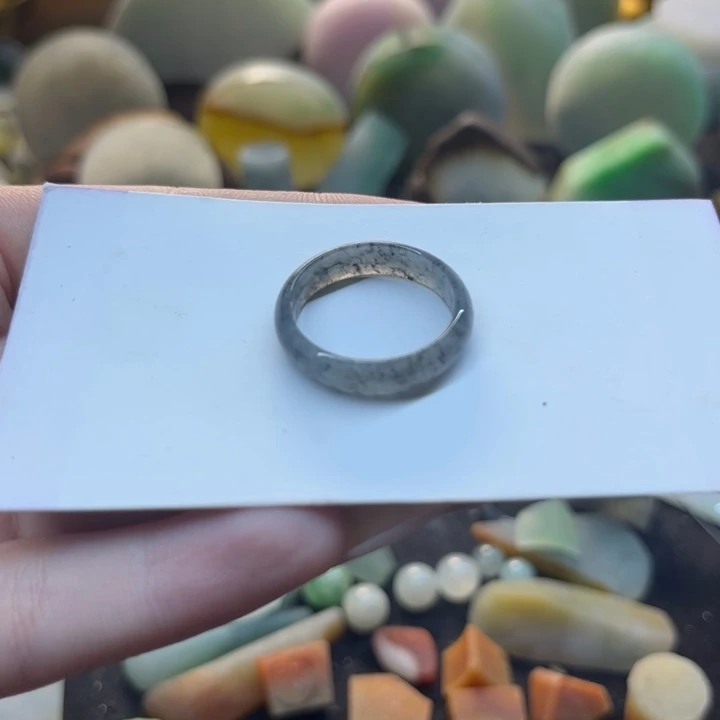 定制翡翠未镶嵌翡翠定制