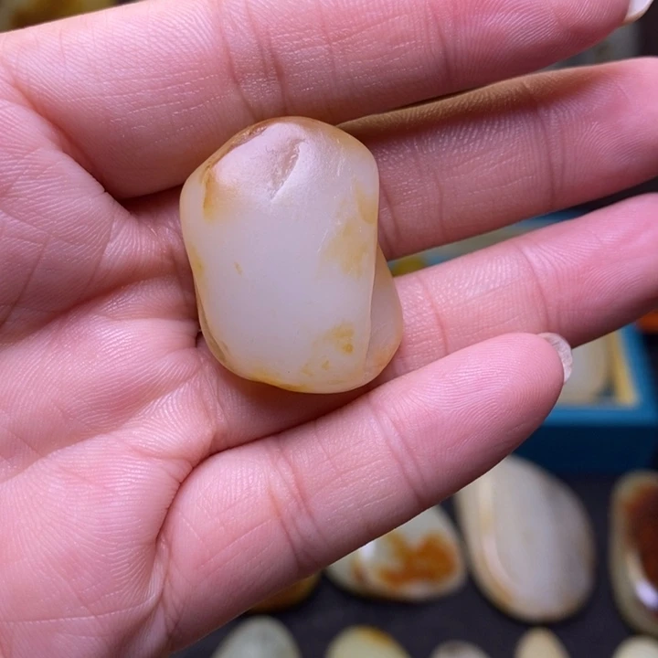 定制和田玉未镶嵌1