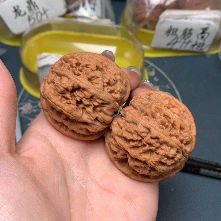 文玩核桃把件44-35047-0