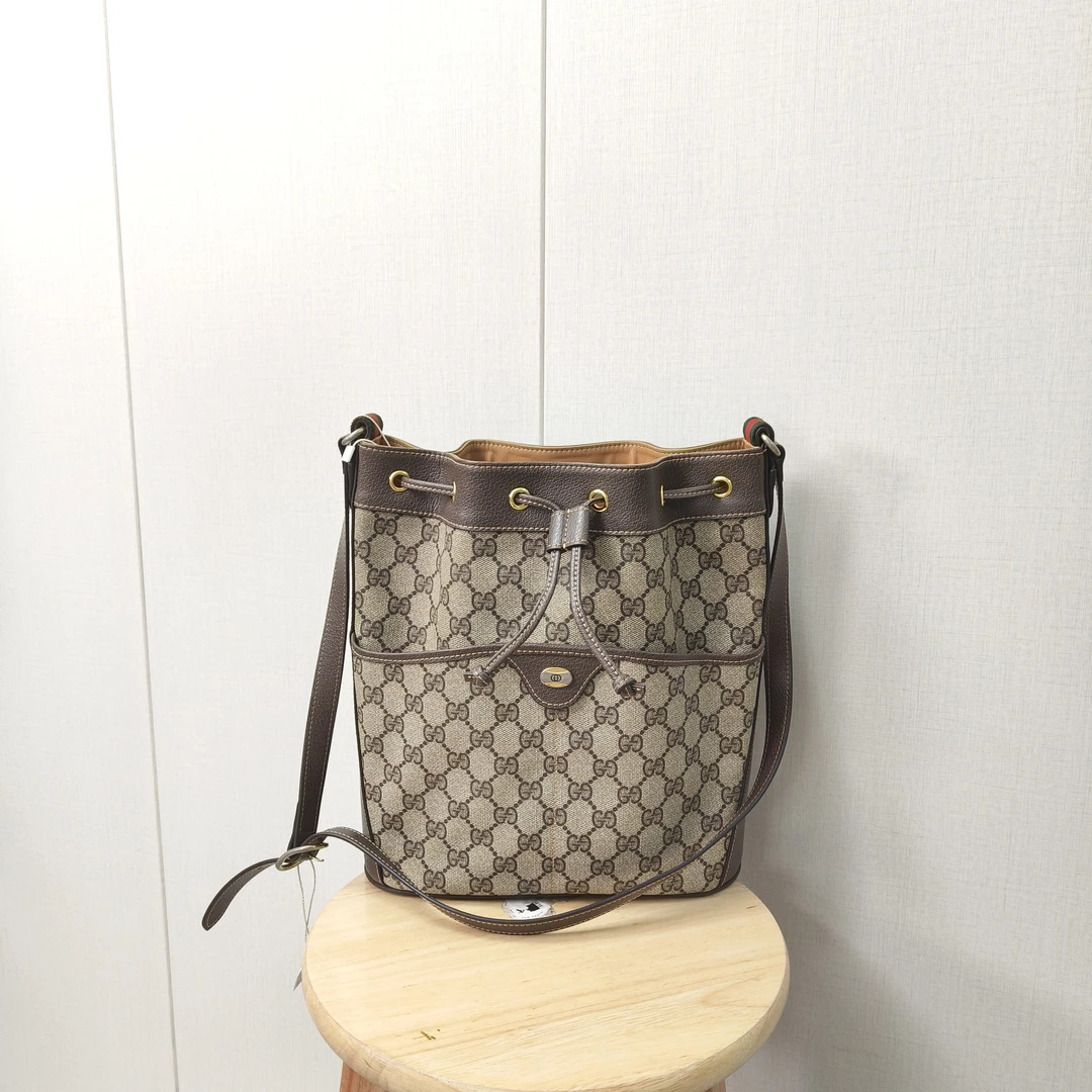 95新 GUCCI/古驰 M/古驰水桶斜挎包/23005