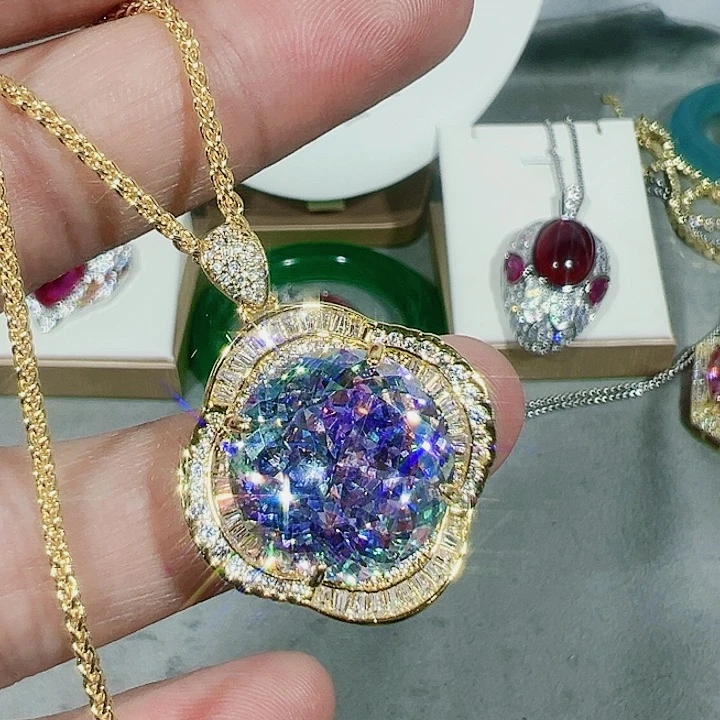 钻石吊坠(赠链)未镶嵌