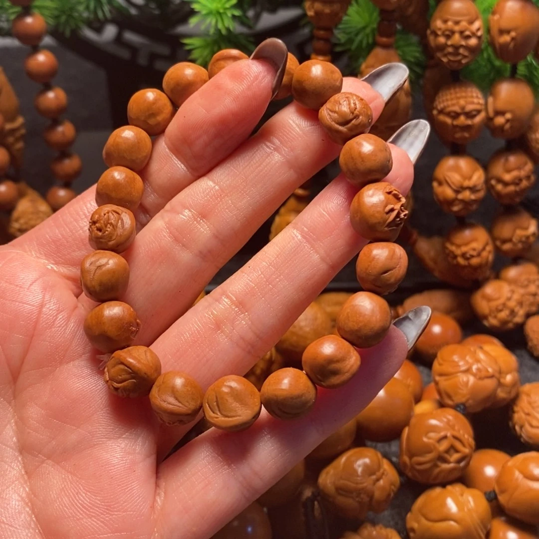 橄榄核吊坠桃核无相佛