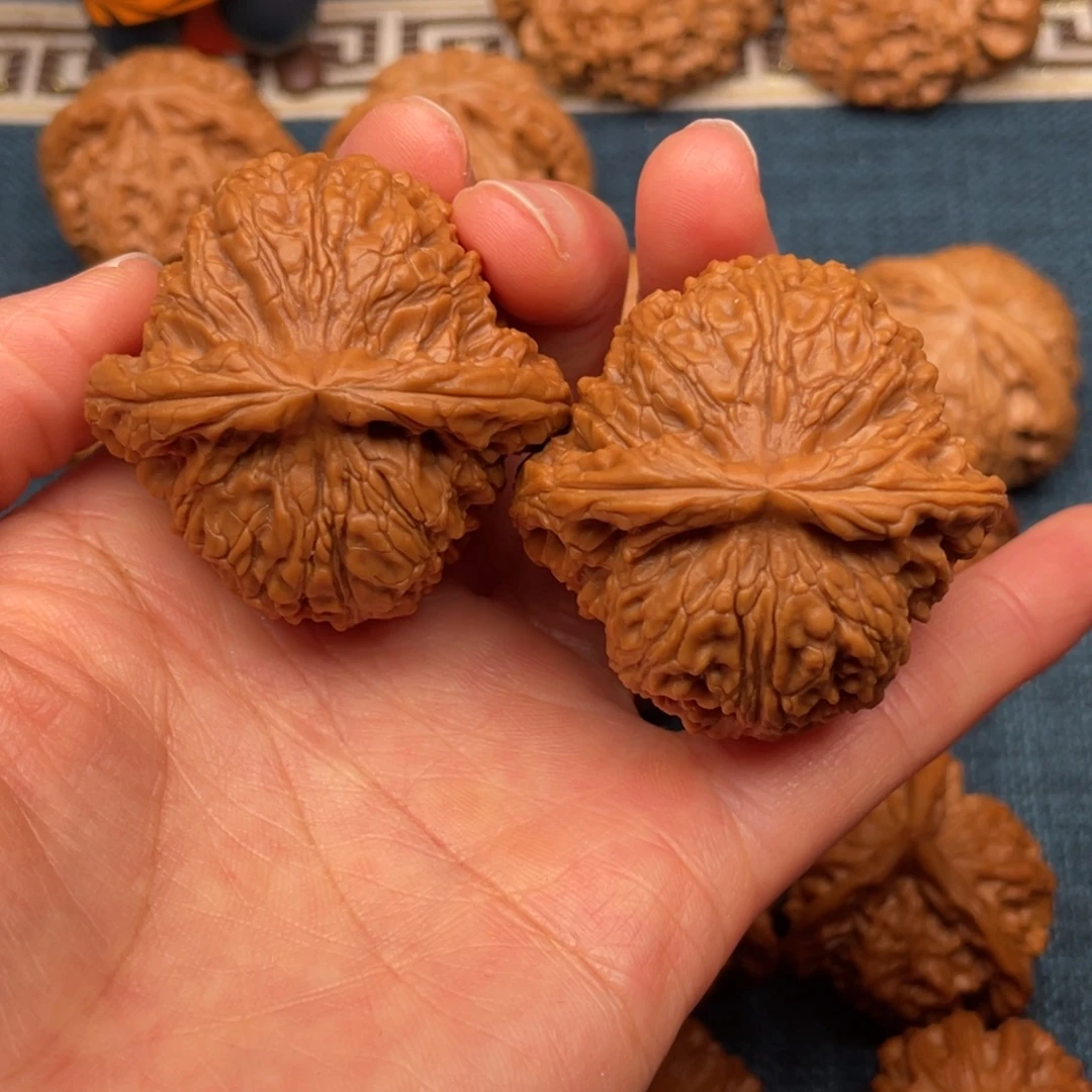 把件文玩核桃45全品毕业球南疆