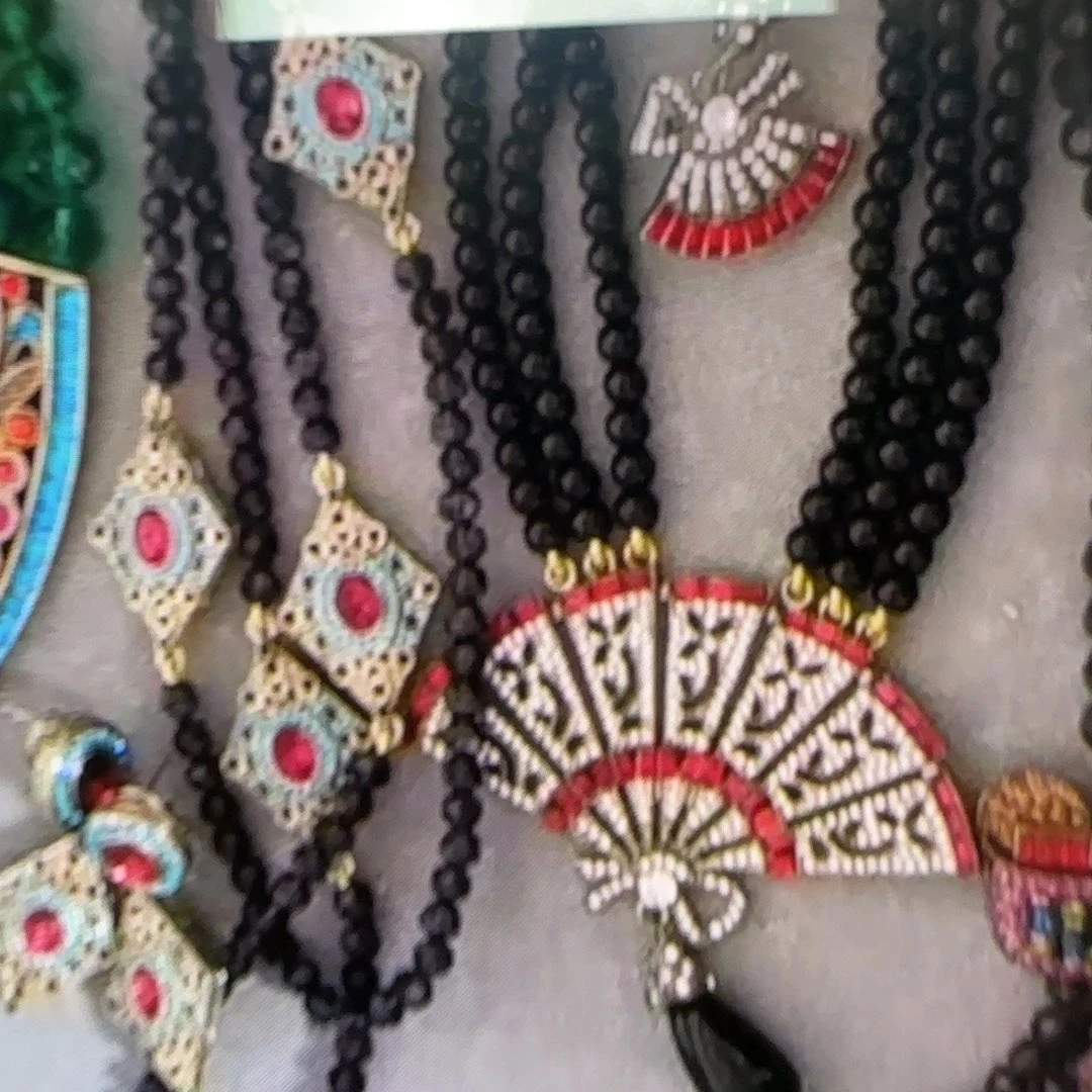 水***边大理石铁合金扇子