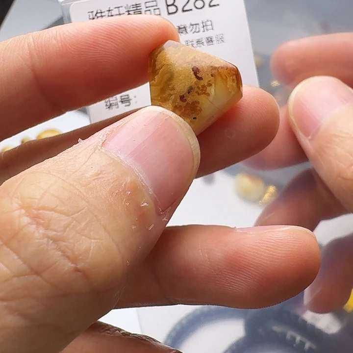 裸石琥珀未镶嵌琥珀