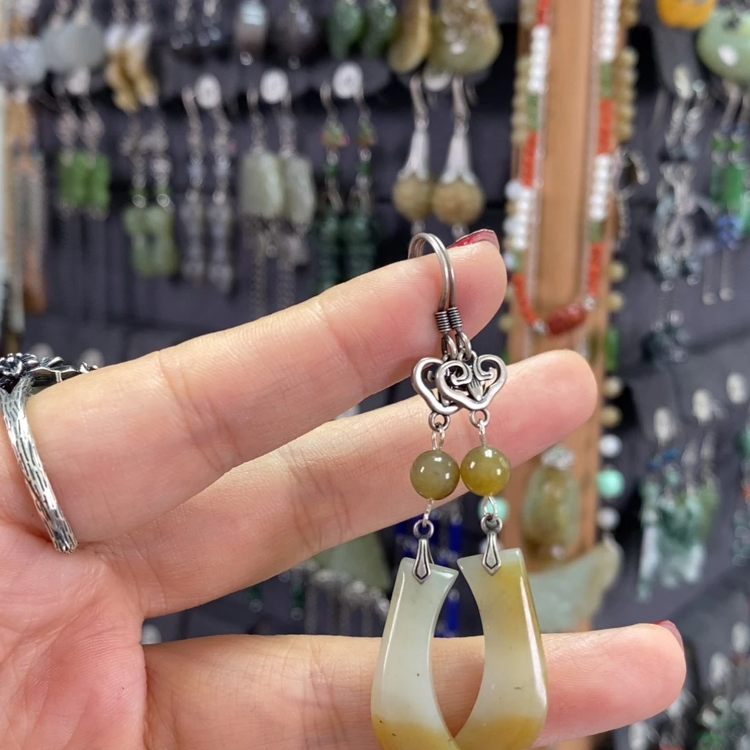 和田玉银S925镶嵌耳饰