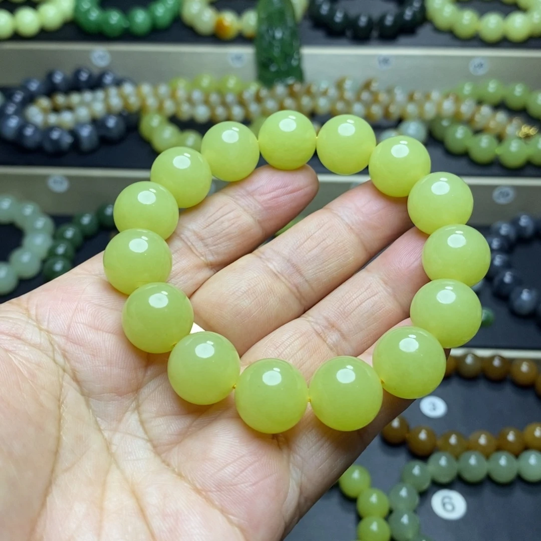 和田玉未镶嵌手串