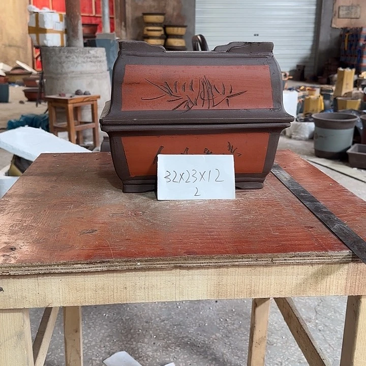 紫砂花盆紫砂花紫砂