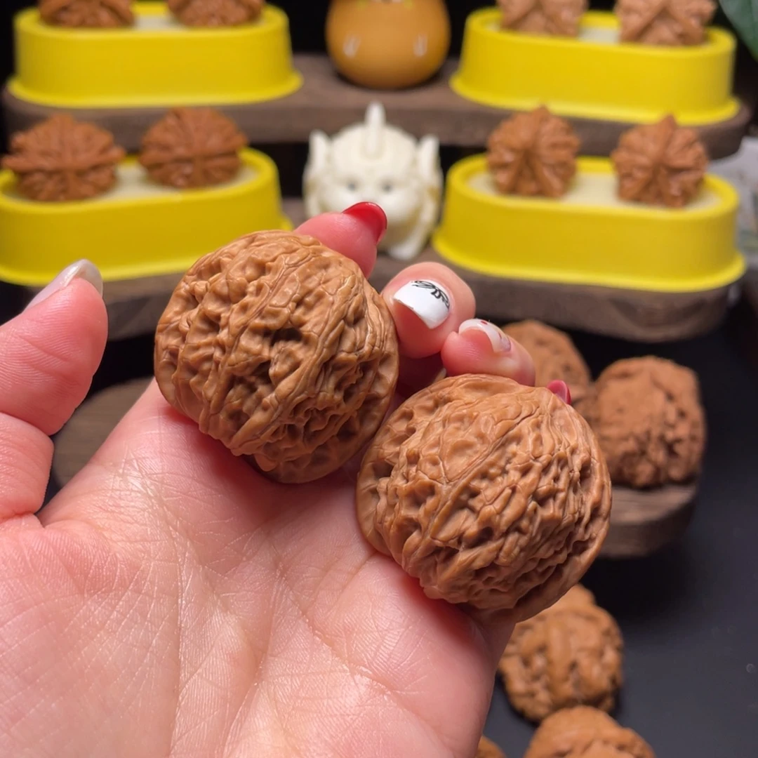 文玩核桃把件全品磨盘38